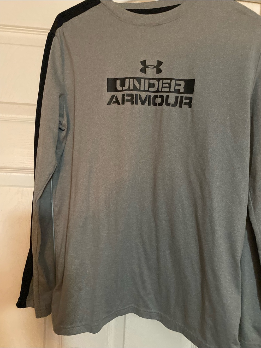 Under Armour Gray Long Sleeve Logo Tee with Black Accents